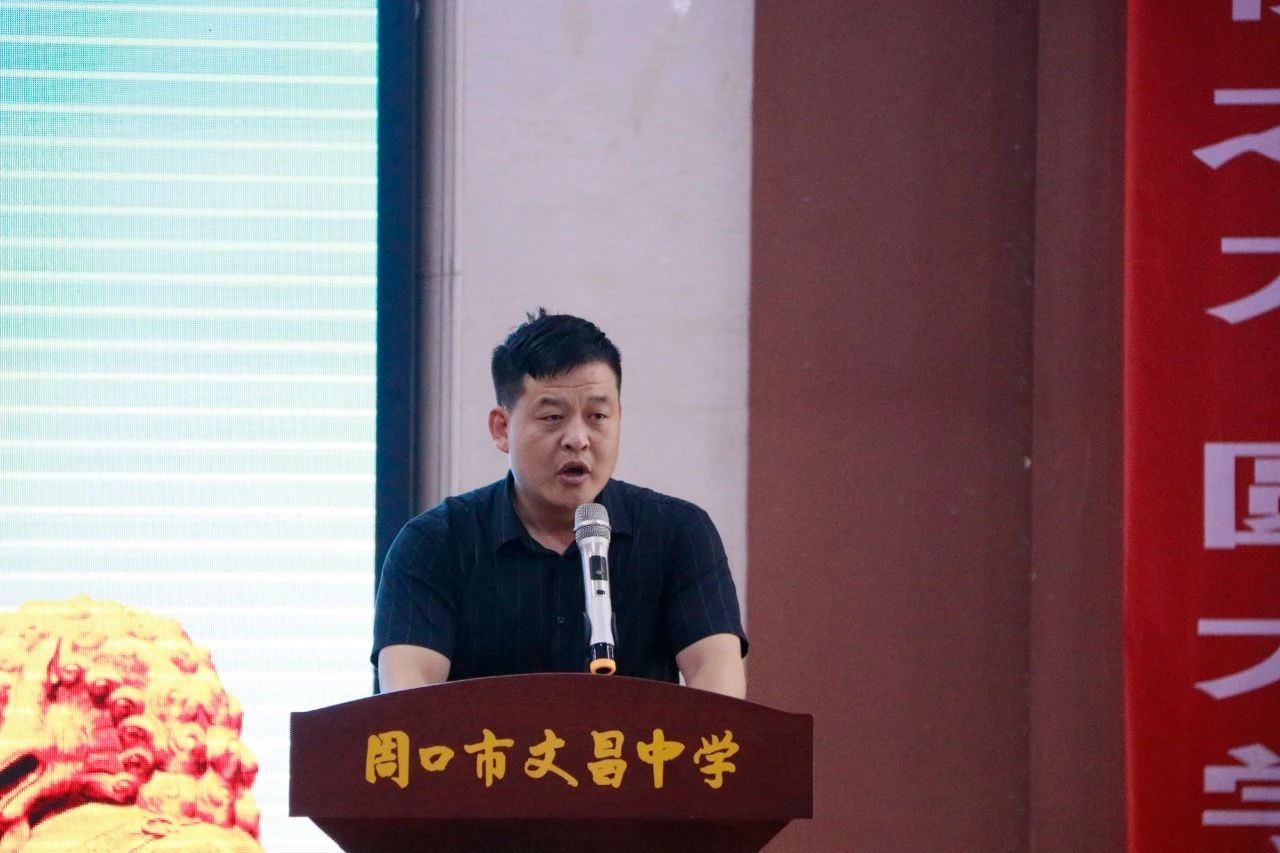 1812253538374658.jpg 1812253538374658.jpg