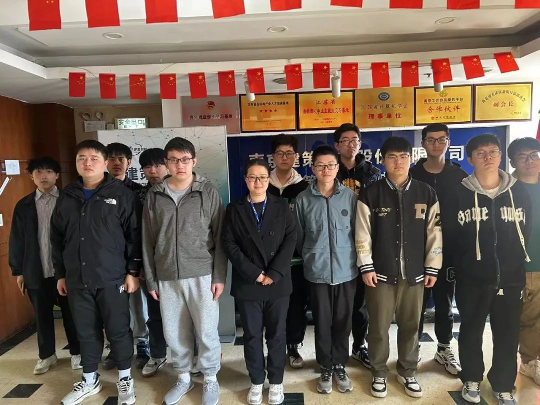 春天最美，萬物復(fù)蘇，正是學(xué)習(xí)的好時光